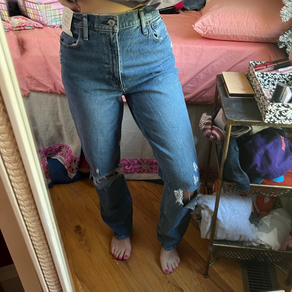 Abercrombie Curve Love 90s Ultra High Rise Straight Jeans